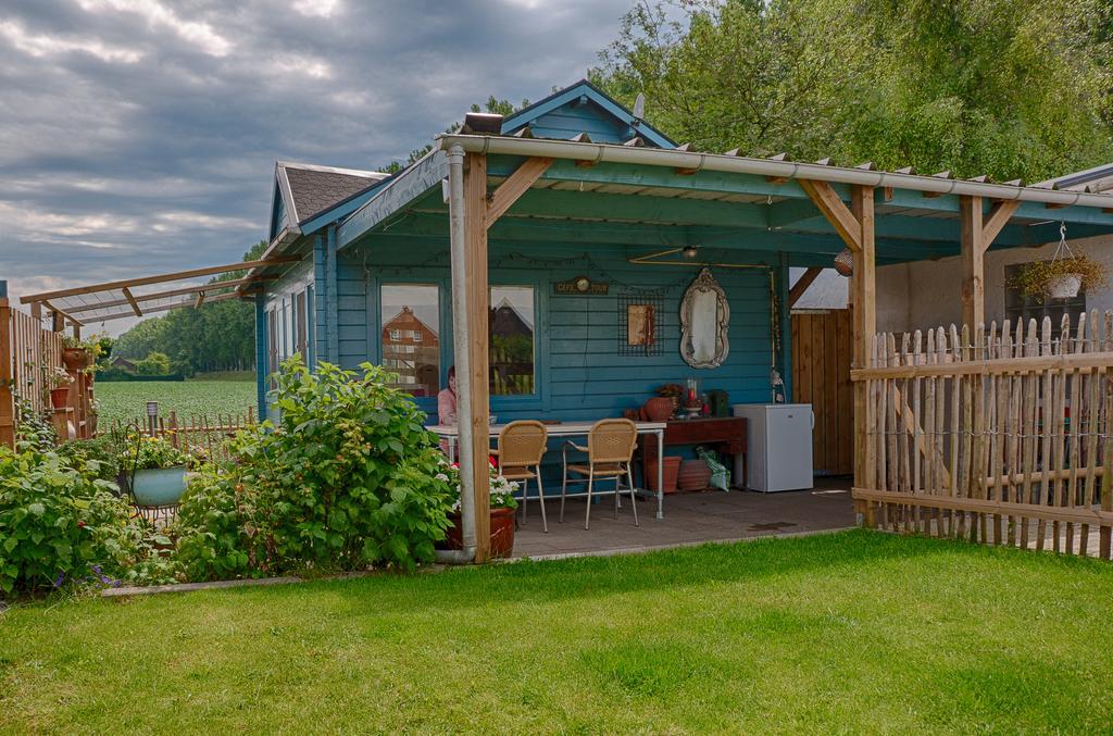 Artistiek Vakantiehuisje Hulst Exterior foto